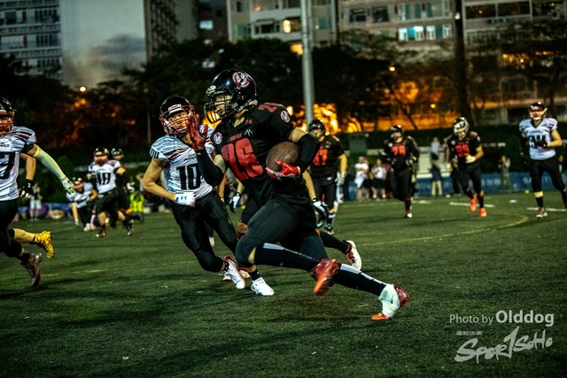 AmericanFootball-80