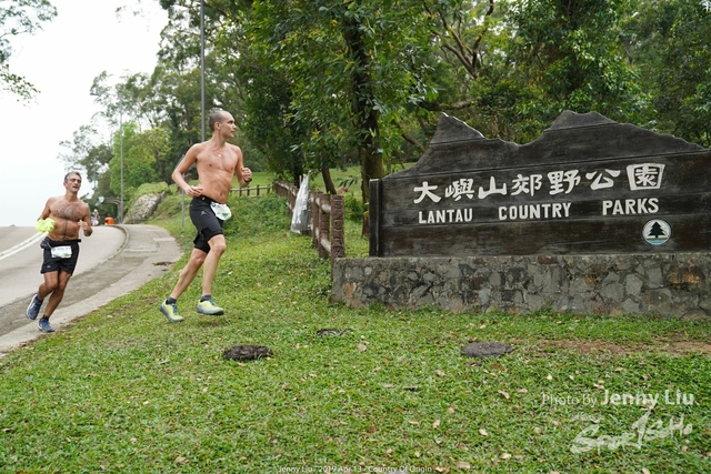 DSC04992L