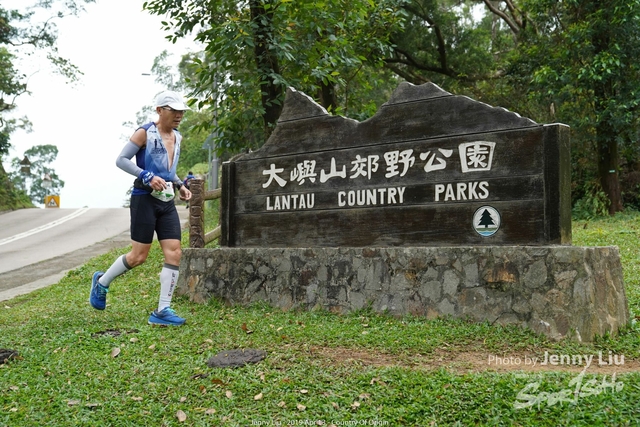 DSC05020L