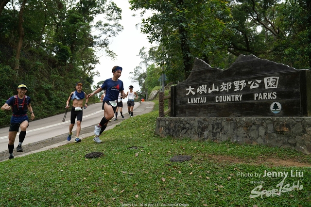 DSC05022L