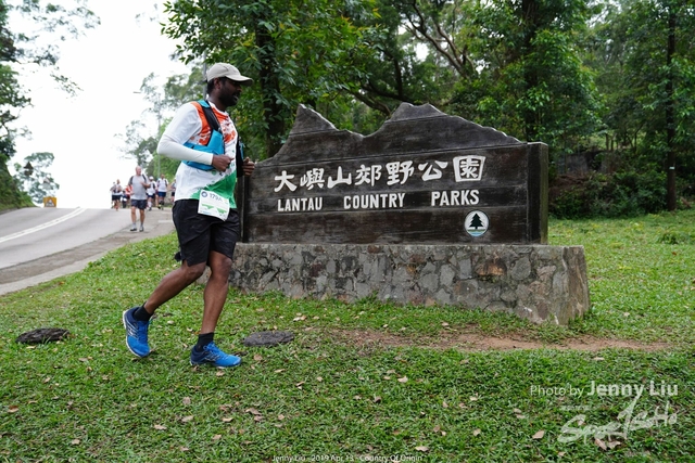 DSC05272L