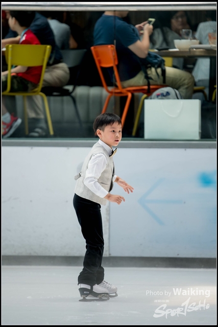 2019-04-26 Skating 0300