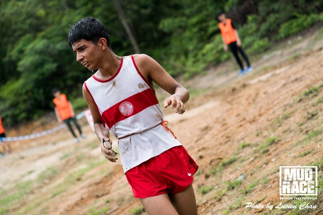2019-04-28 Mud race-131