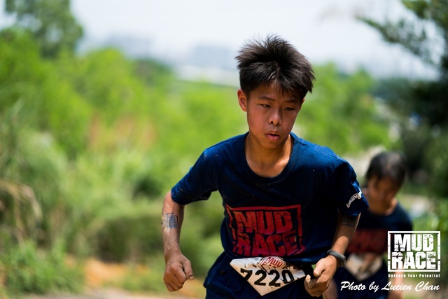 2019-04-28 Mud race-152