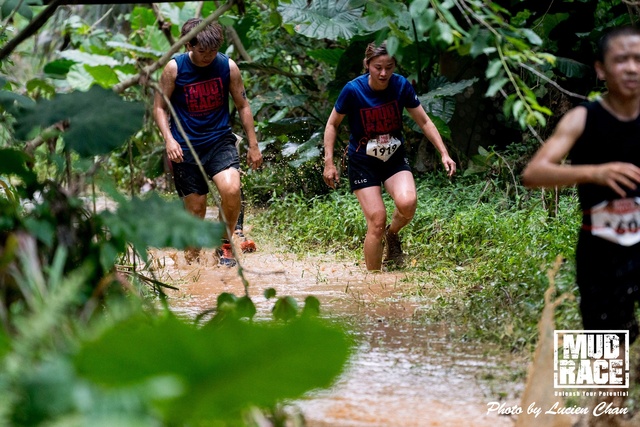 2019-04-28 Mud race-196