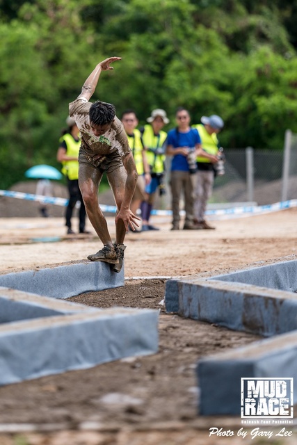 Mud Race 0083