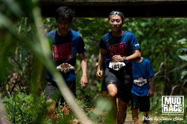 2019-04-28 Mud race-204