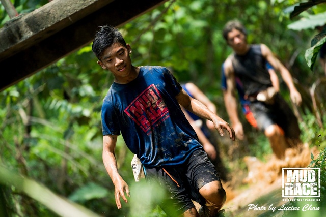 2019-04-28 Mud race-209