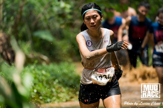 2019-04-28 Mud race-215