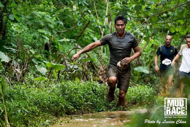 2019-04-28 Mud race-224