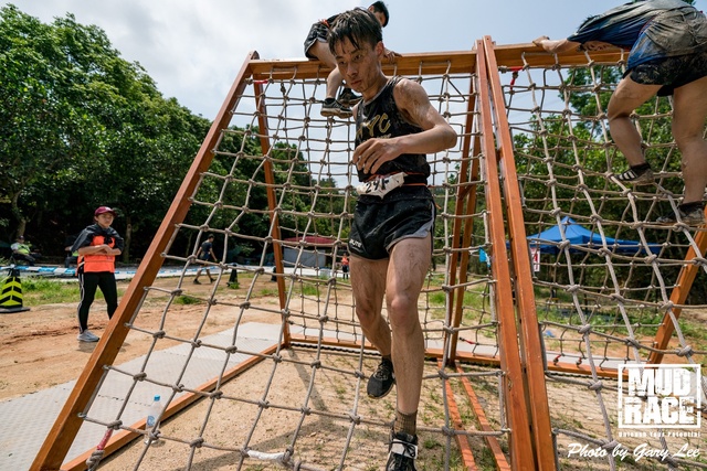 Mud Race 0105