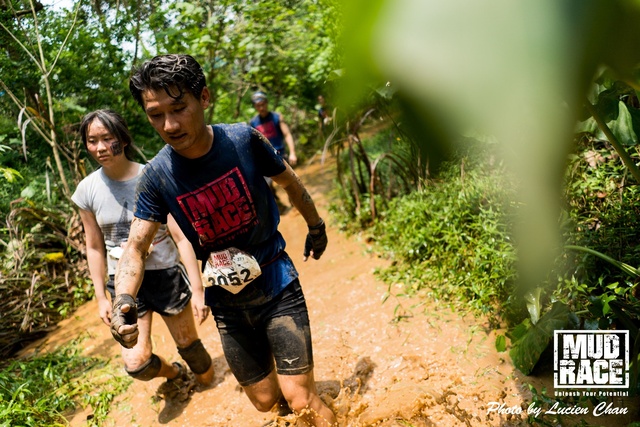 2019-04-28 Mud race-235