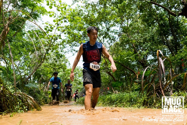 2019-04-28 Mud race-238