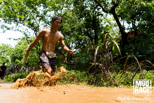 2019-04-28 Mud race-244