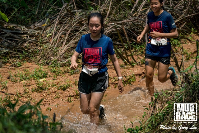 Mud Race 0123