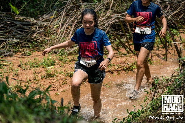 Mud Race 0124