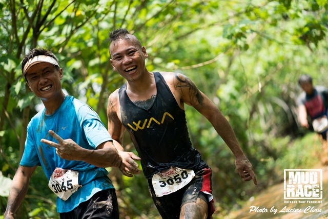 2019-04-28 Mud race-257
