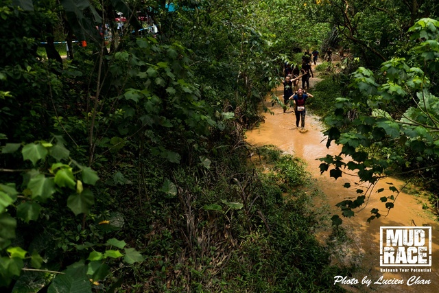 2019-04-28 Mud race-278