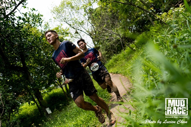 2019-04-28 Mud race-294