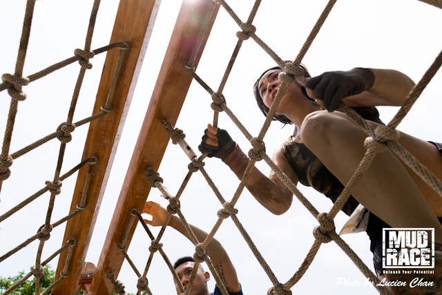 2019-04-28 Mud race-303