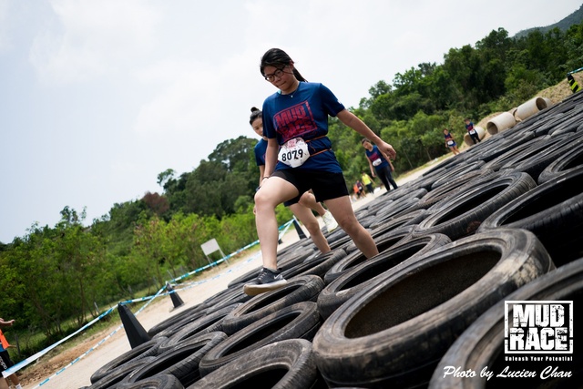 2019-04-28 Mud race-340