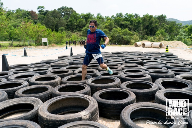 2019-04-28 Mud race-342
