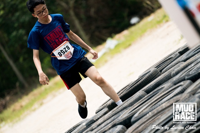 2019-04-28 Mud race-345