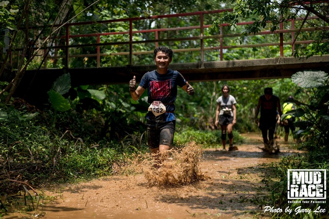 Mud Race 0222