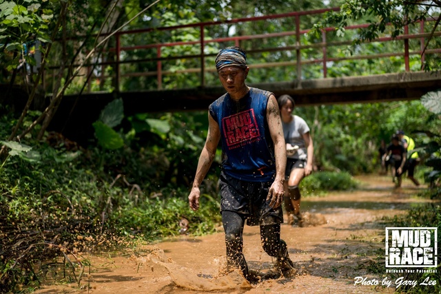 Mud Race 0224
