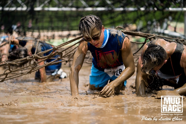 2019-04-28 Mud race-368