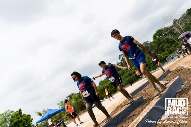 2019-04-28 Mud race-391