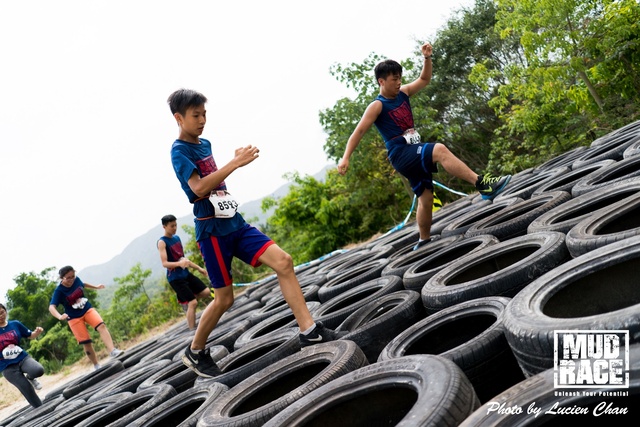 2019-04-28 Mud race-402