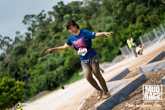 2019-04-28 Mud race-415