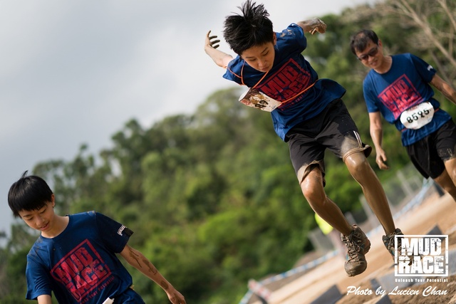 2019-04-28 Mud race-421