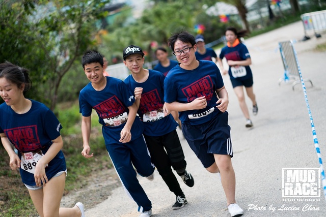 2019-04-28 Mud race-431