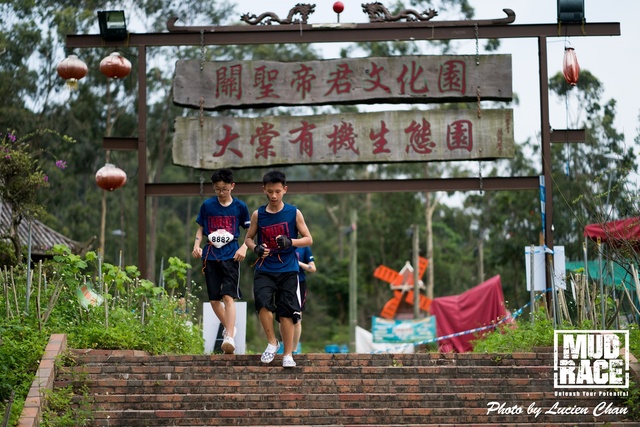 2019-04-28 Mud race-437