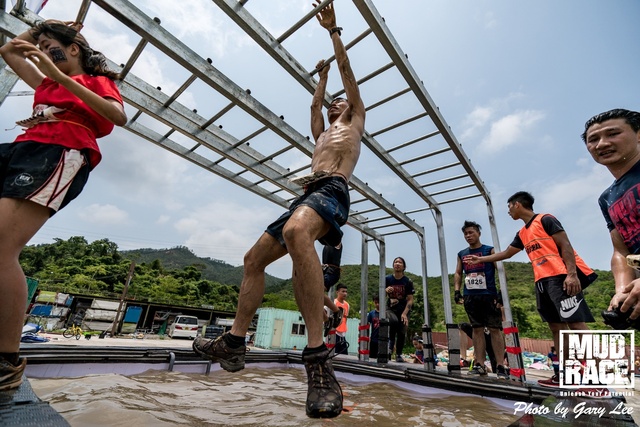 Mud Race 0302