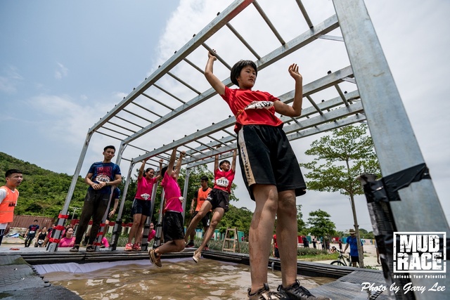 Mud Race 0310