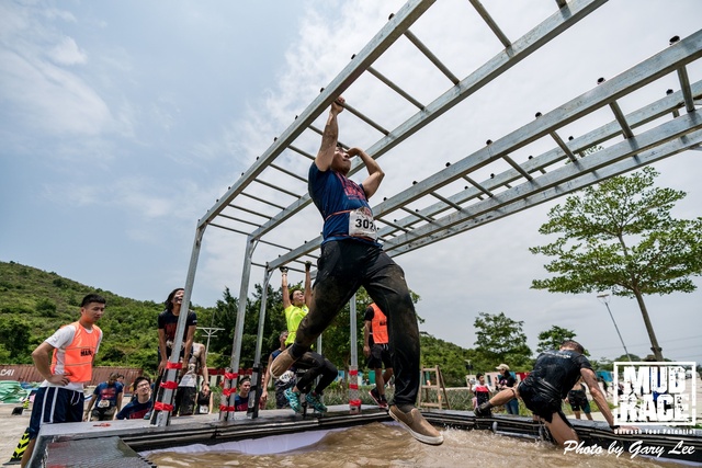 Mud Race 0331