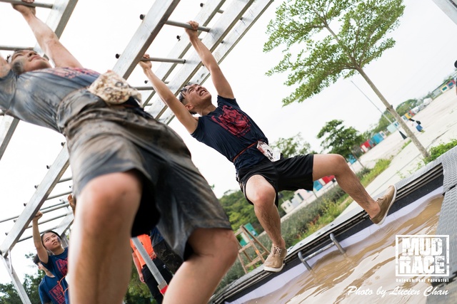 2019-04-28 Mud race-471