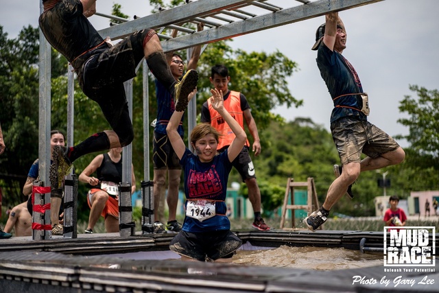 Mud Race 0335