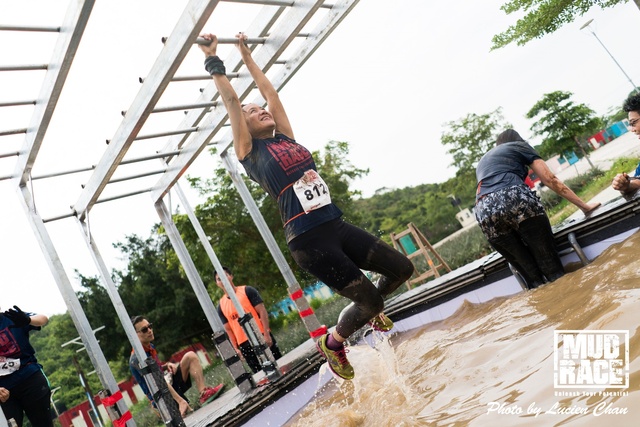 2019-04-28 Mud race-479