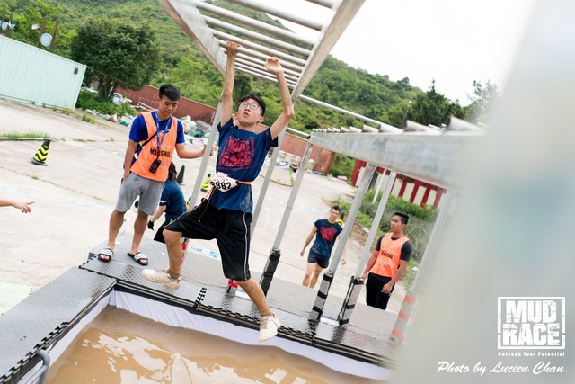 2019-04-28 Mud race-482