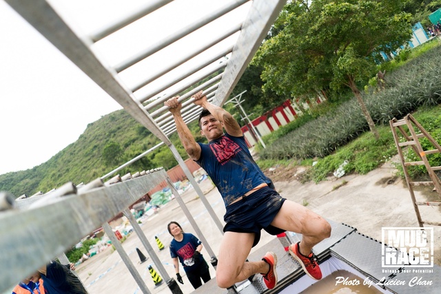 2019-04-28 Mud race-483