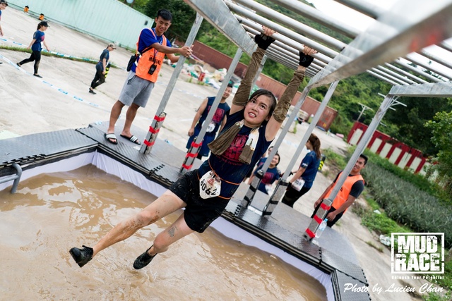 2019-04-28 Mud race-492