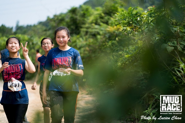2019-04-28 Mud race-511
