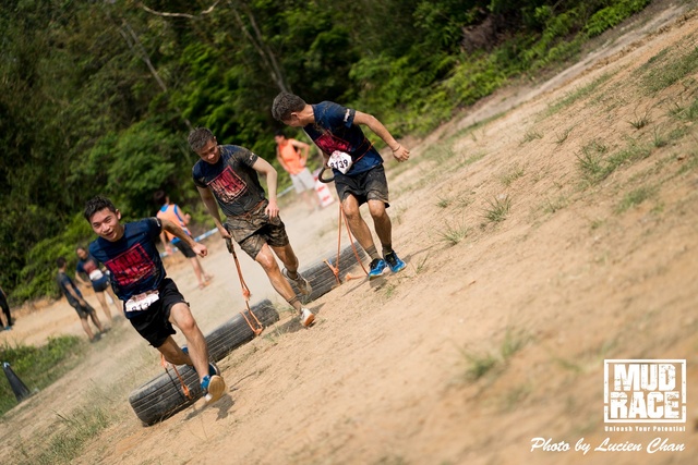 2019-04-28 Mud race-518