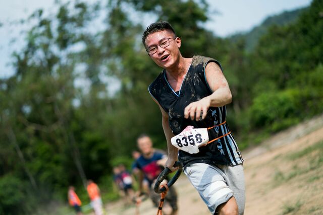 2019-04-28 Mud race-529
