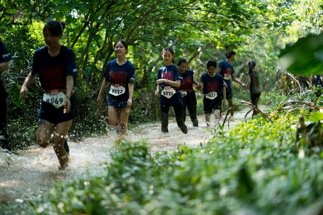2019-04-28 Mud race-575