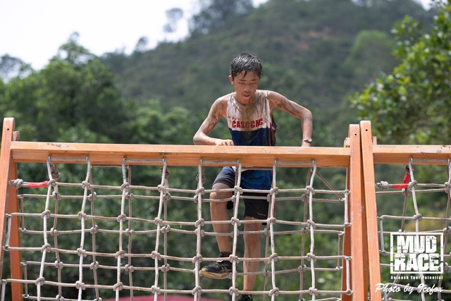20190428_Mud Race_SOHO-26